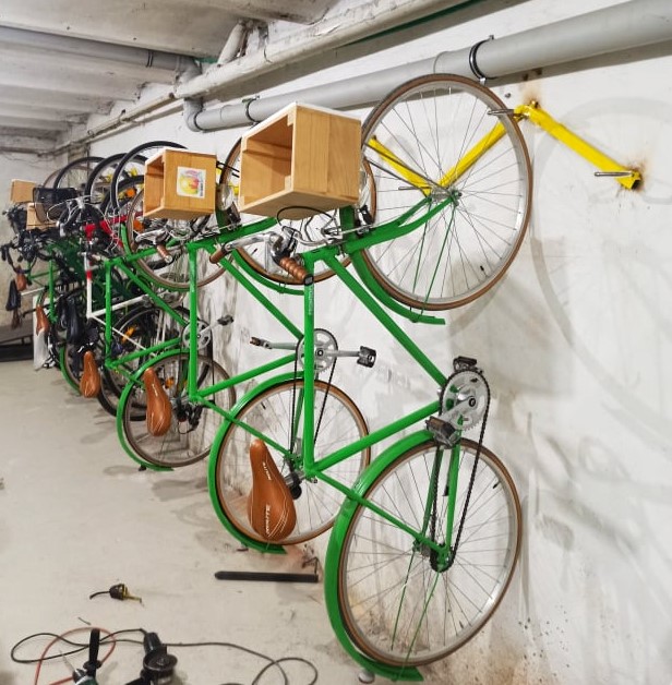Alternative bicycle parking for Cultural center in Belgrade